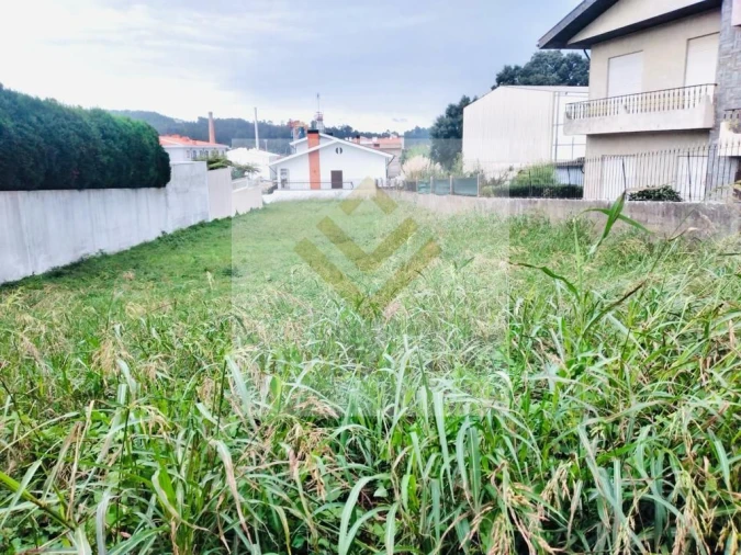 Terreno para Venda em Santa Maria de Lamas Foto 4