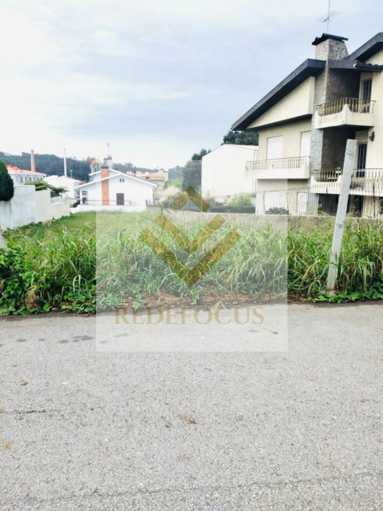 Terreno para Venda em Santa Maria de Lamas Foto 5