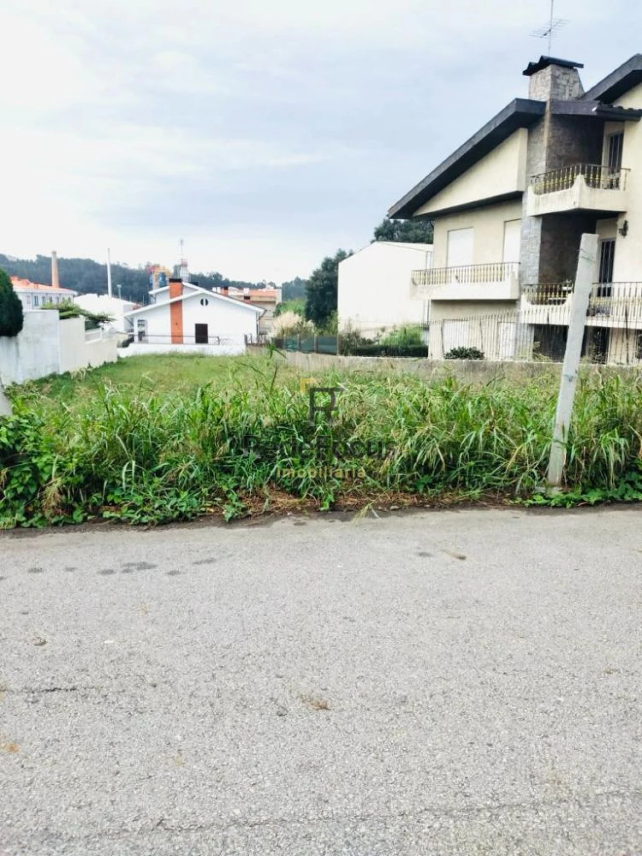 Terreno para Venda em Santa Maria de Lamas Foto 5