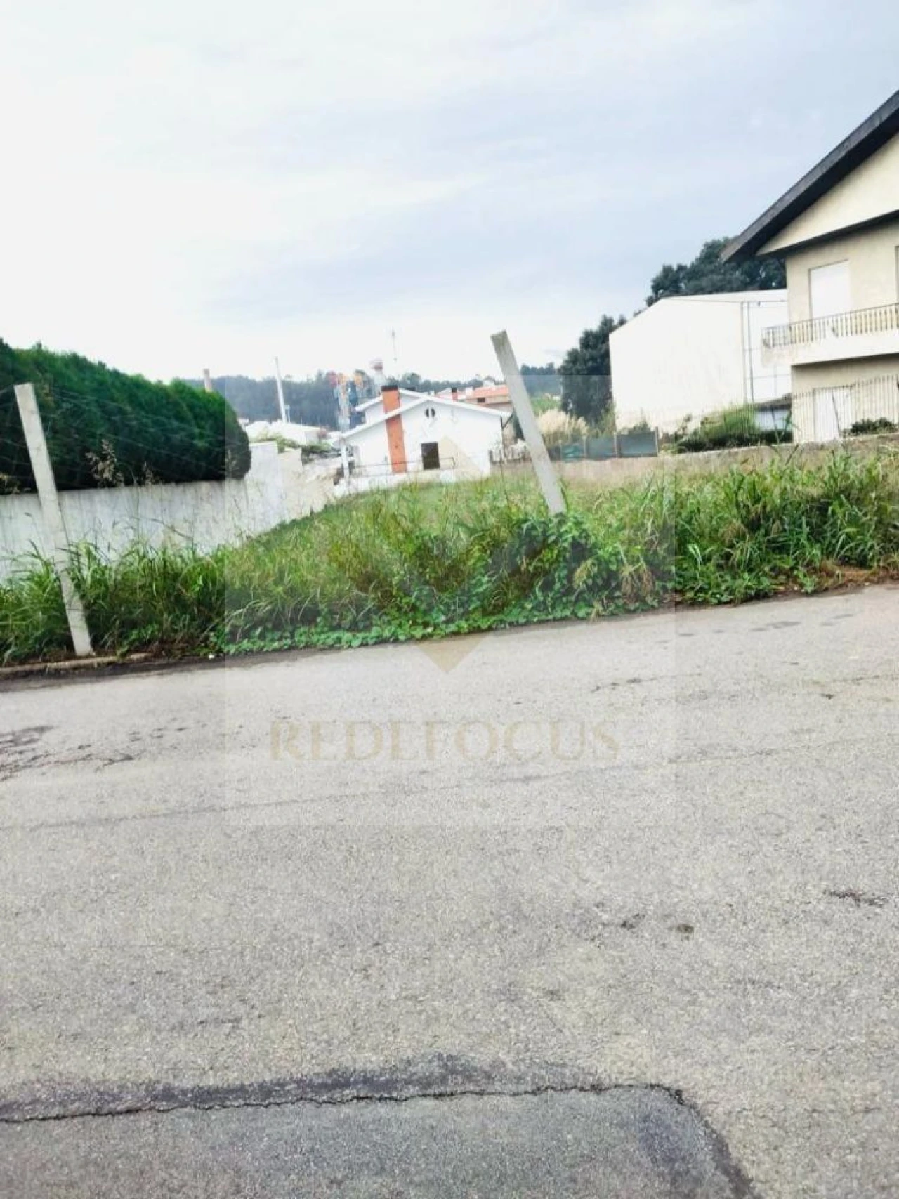 Terreno para Venda em Santa Maria de Lamas Foto 2