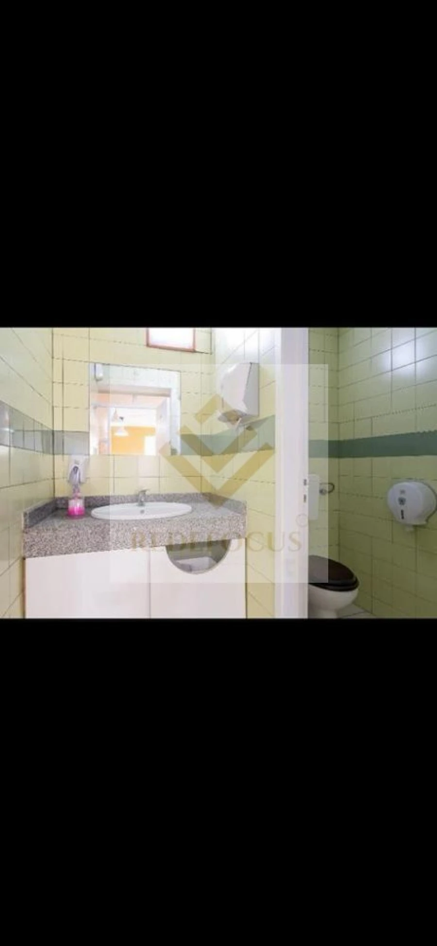 Loja para Venda em Arcozelo Foto 13