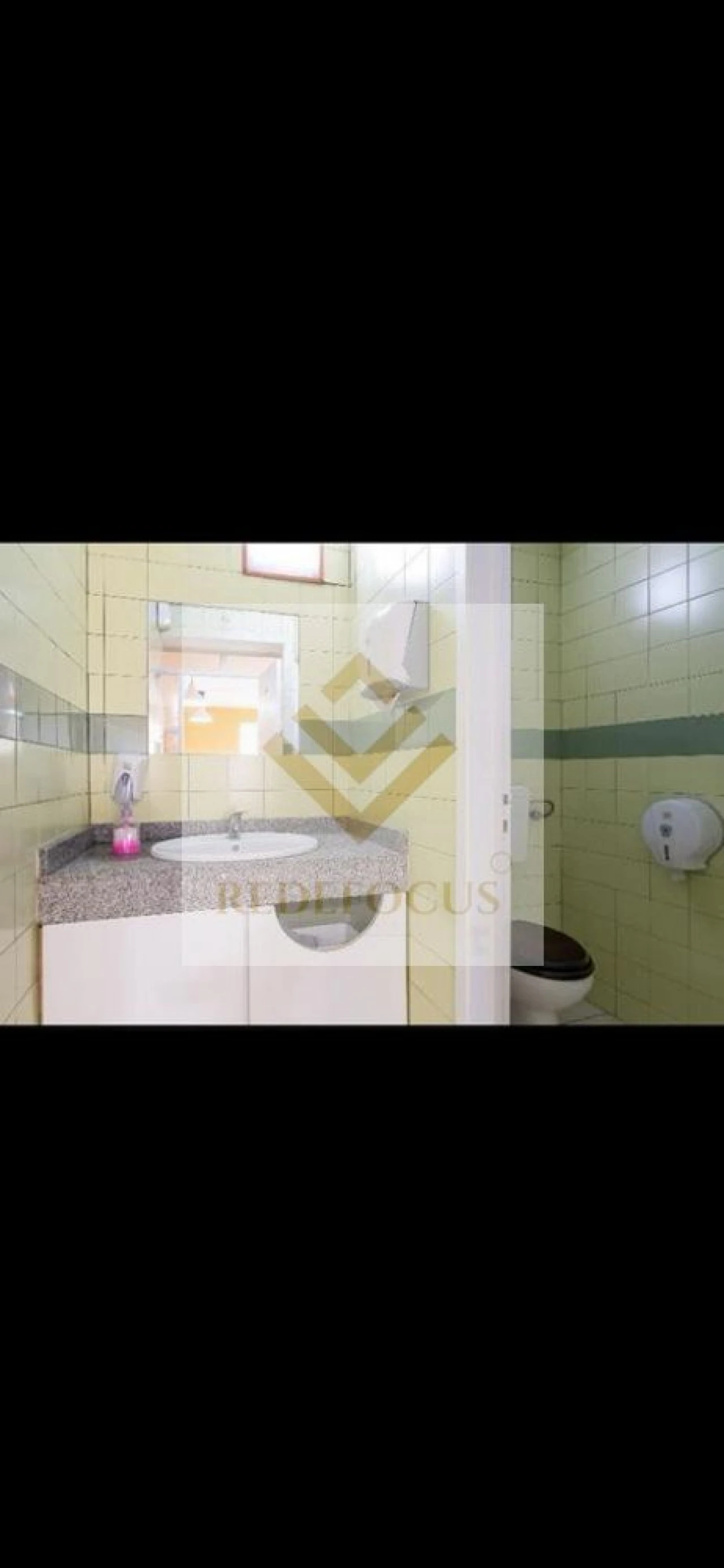 Loja para Venda em Arcozelo Foto 13