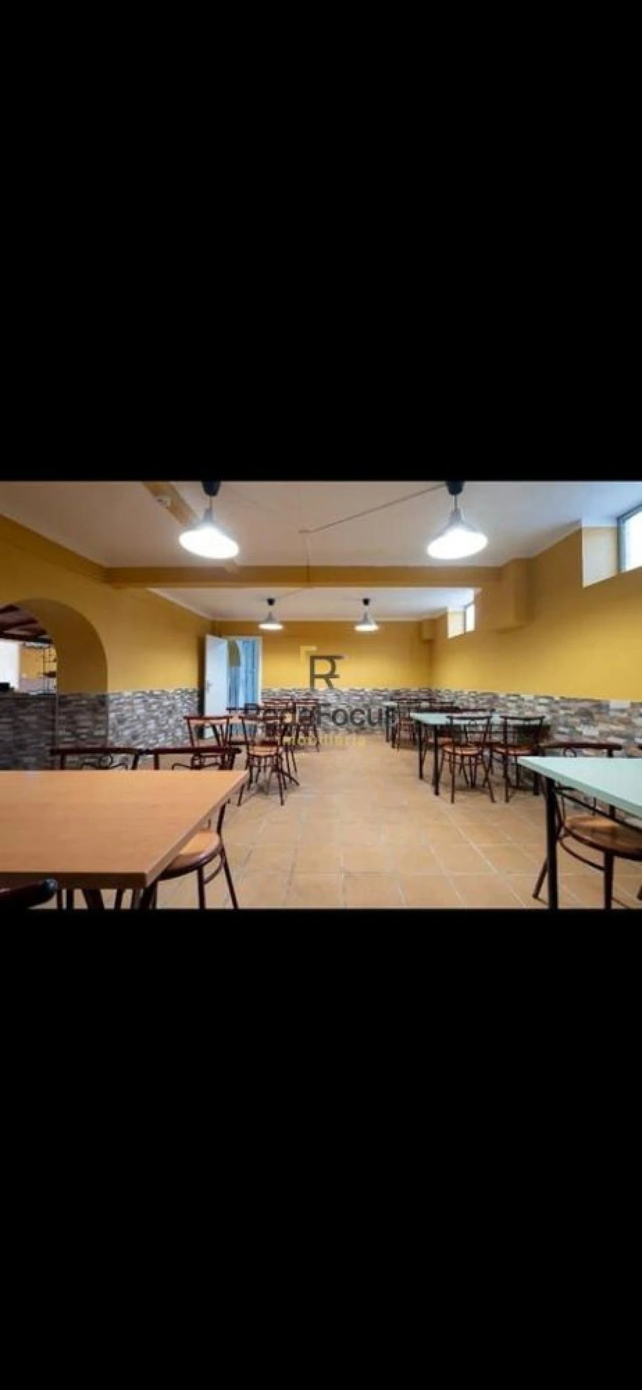 Loja para Venda em Arcozelo Foto 9