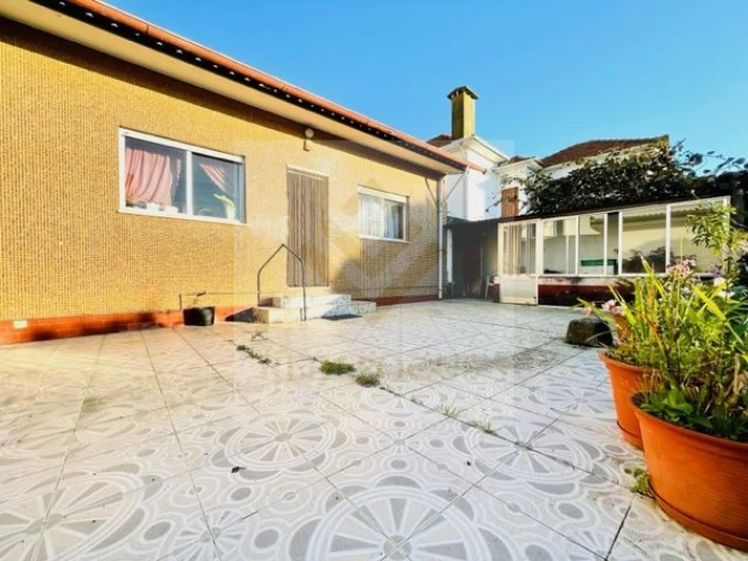 Moradia T3 para Venda em Esmoriz Foto 2
