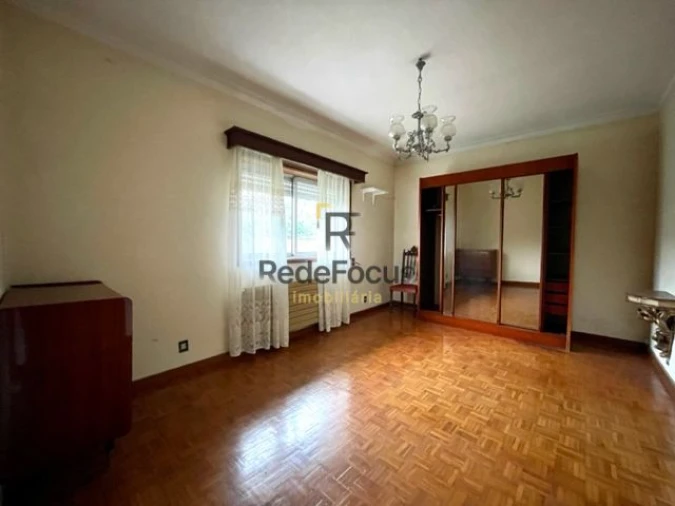 Moradia T3 para Venda em Oliveira do Douro Foto 15