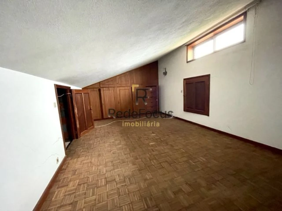 Moradia T3 para Venda em Oliveira do Douro Foto 20