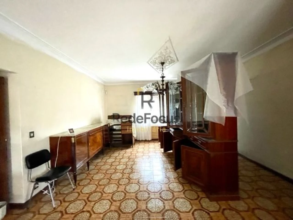 Moradia T3 para Venda em Oliveira do Douro Foto 11