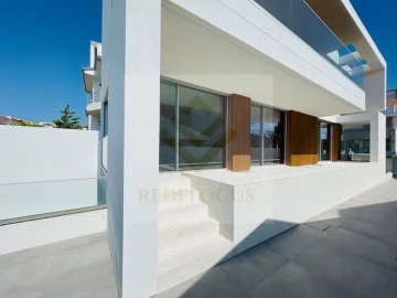 Moradia T4 para Venda em Canidelo