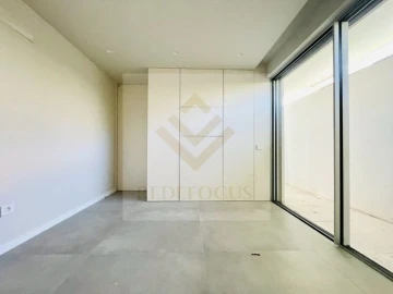 Moradia T4 para Venda em Canidelo