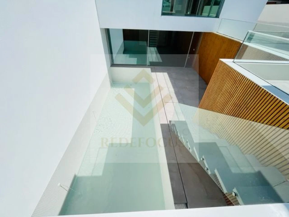 Moradia T4 para Venda em Canidelo Foto 46