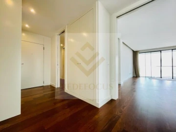 Apartamento T4 para Venda em Espinho