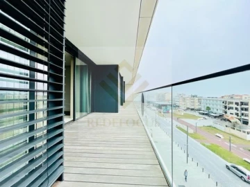 Apartamento T4 para Venda em Espinho