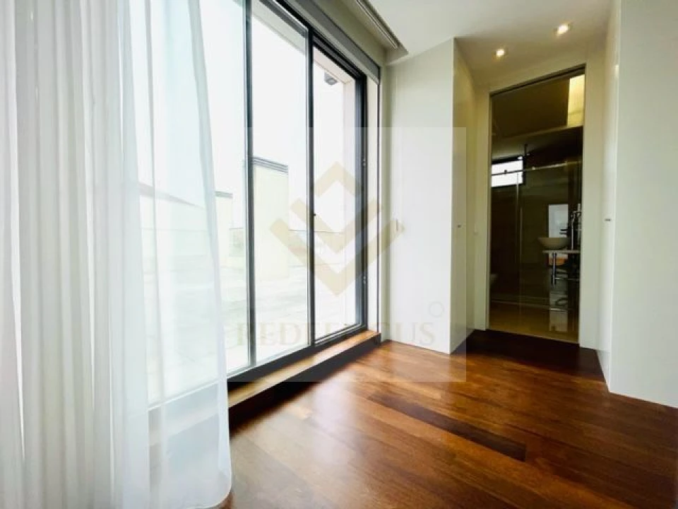 Apartamento T4 para Venda em Espinho Foto 23