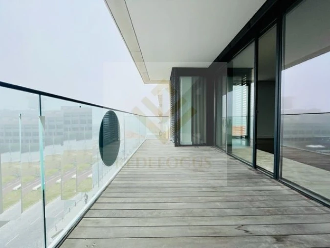 Apartamento T4 para Venda em Espinho Foto 32