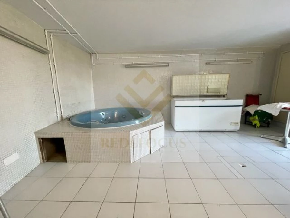 Quinta T6 para Venda em Avintes Foto 40