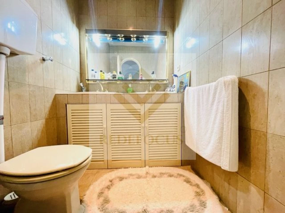 Quinta T6 para Venda em Avintes Foto 29