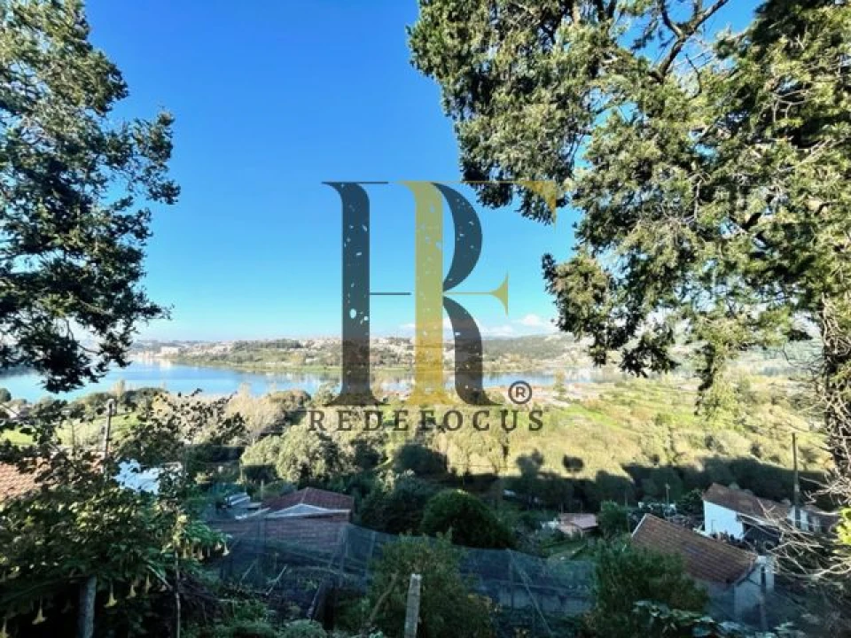 Quinta T6 para Venda em Avintes Foto 48