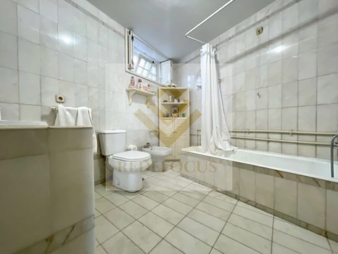 Quinta T6 para Venda em Avintes Foto 35