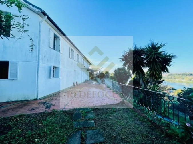 Quinta T6 para Venda em Avintes Foto 43