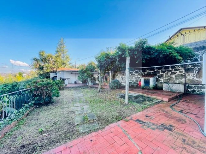 Quinta T6 para Venda em Avintes Foto 44