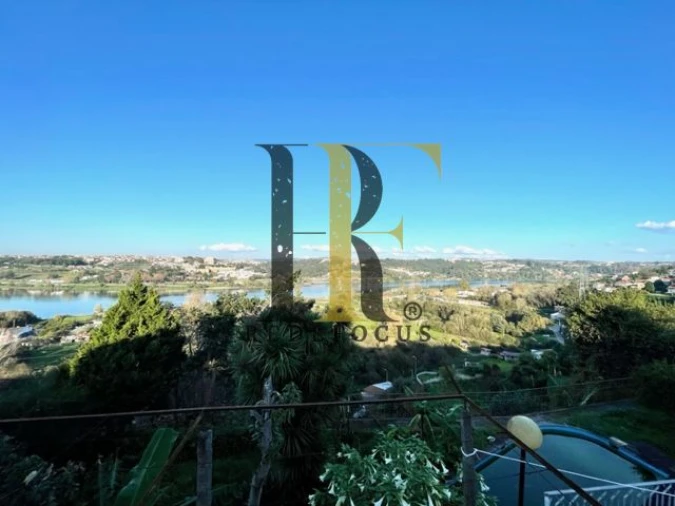 Quinta T6 para Venda em Avintes Foto 20