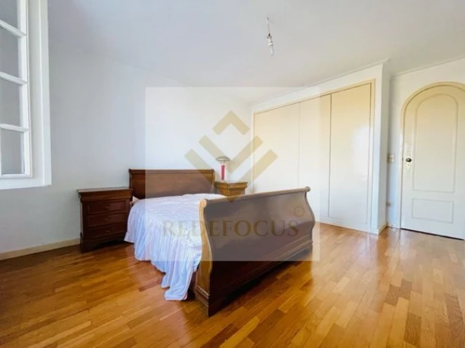 Quinta T6 para Venda em Avintes Foto 23