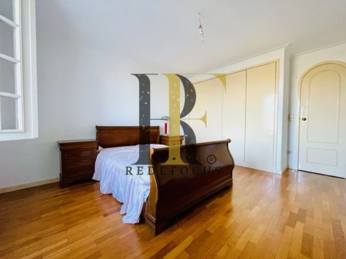 Quinta T6 para Venda em Avintes Foto 23