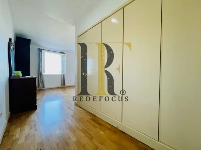 Quinta T6 para Venda em Avintes Foto 16