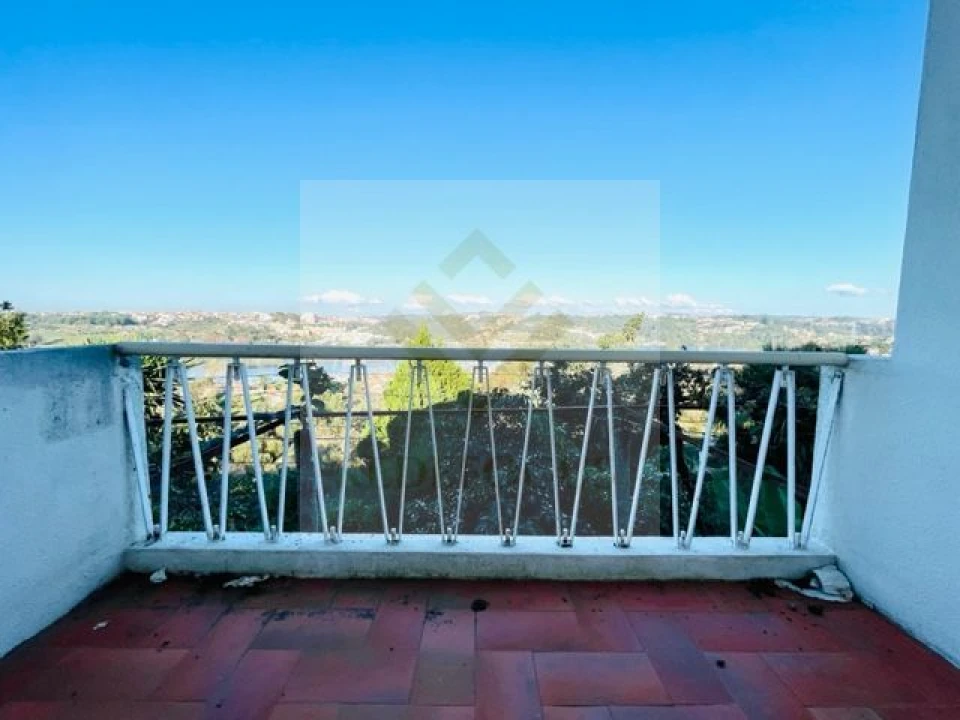 Quinta T6 para Venda em Avintes Foto 8