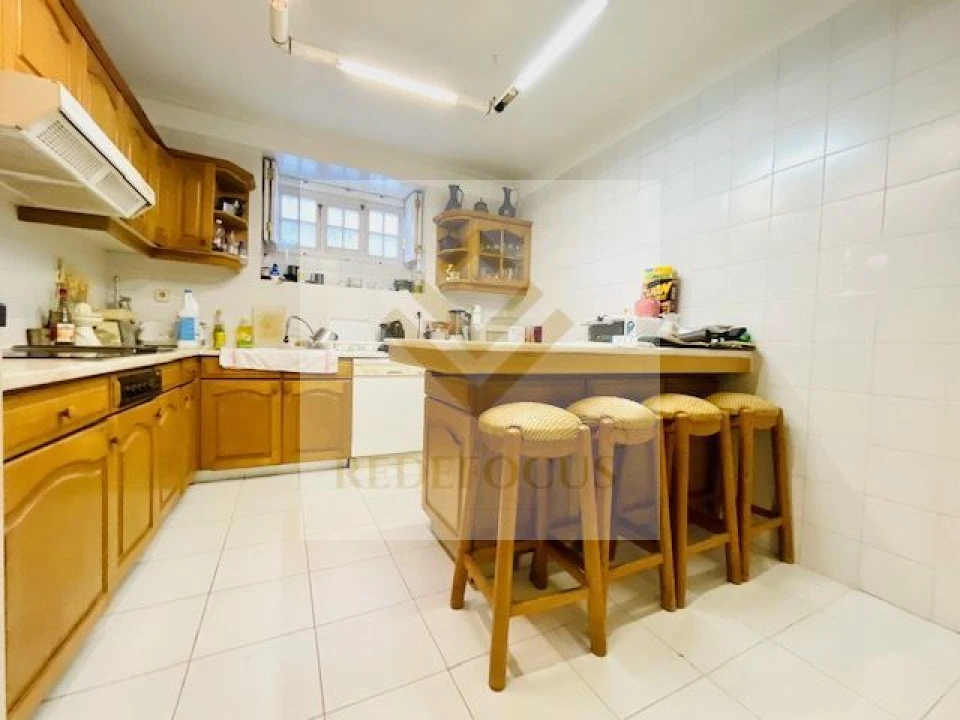 Quinta T6 para Venda em Avintes Foto 14