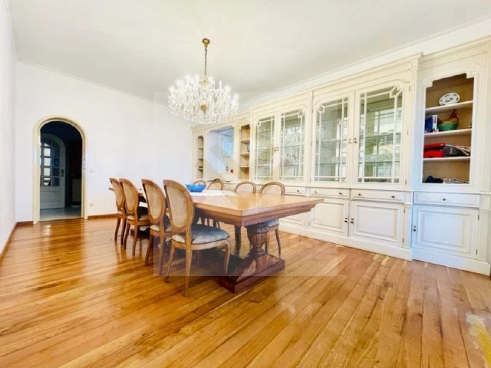 Quinta T6 para Venda em Avintes Foto 12