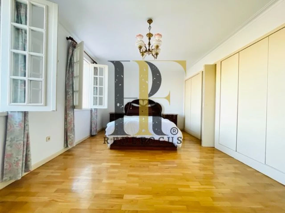 Quinta T6 para Venda em Avintes Foto 17