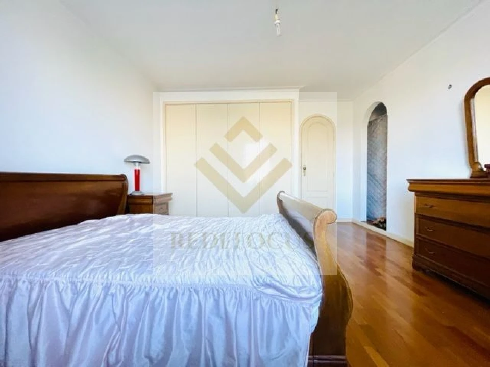 Quinta T6 para Venda em Avintes Foto 24