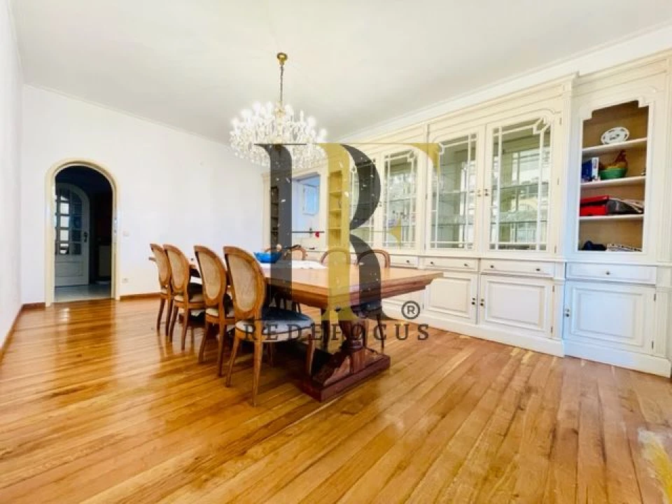 Quinta T6 para Venda em Avintes Foto 12