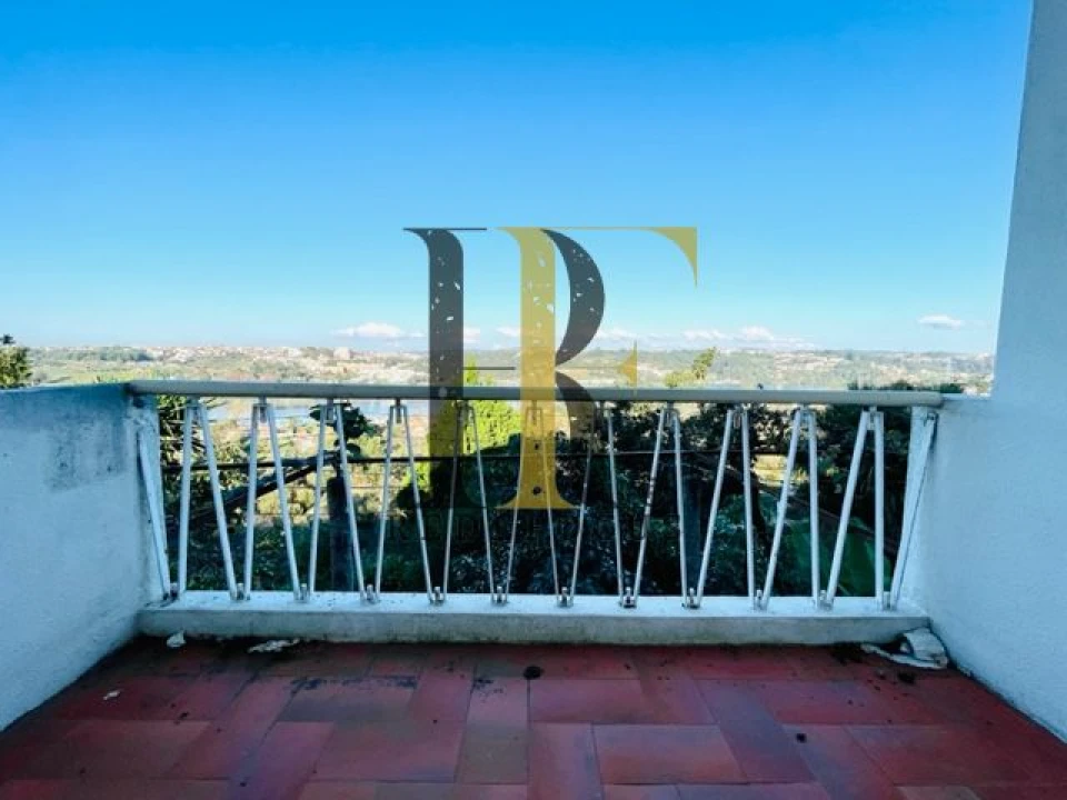 Quinta T6 para Venda em Avintes Foto 8