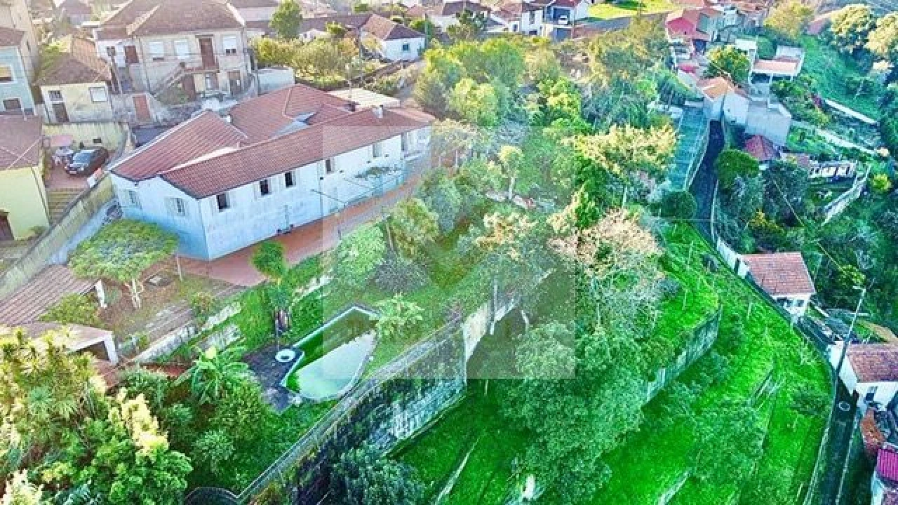 Quinta T6 para Venda em Avintes Foto 1