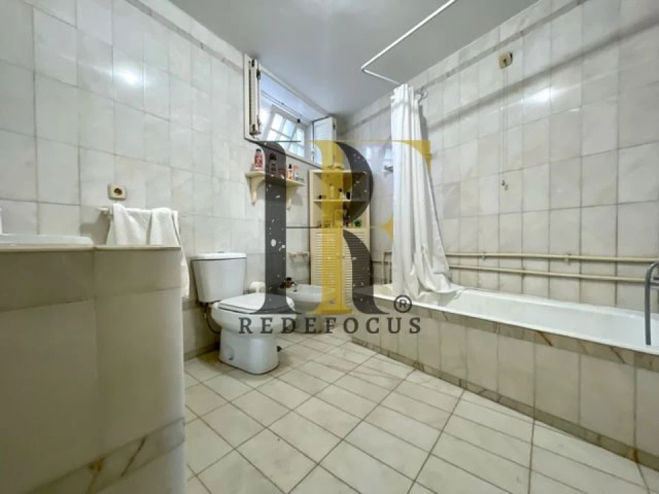 Quinta T6 para Venda em Avintes Foto 35