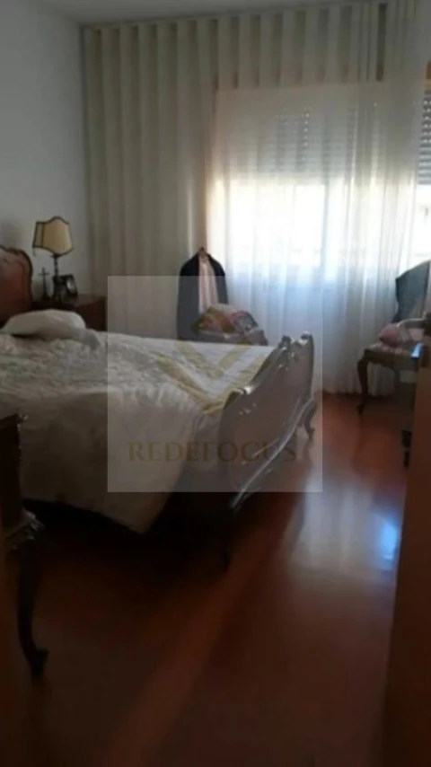 Apartamento T4 para Venda em Lordelo do Ouro e Massarelos