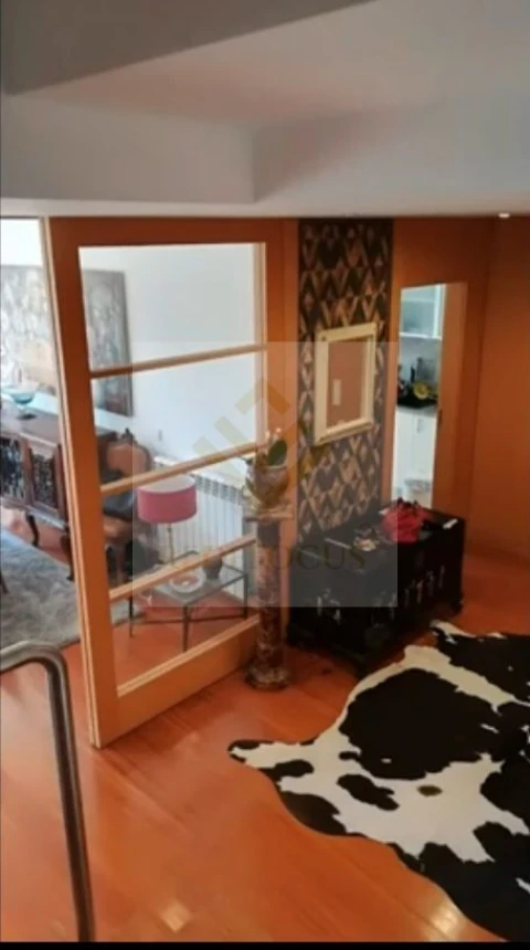 Apartamento T4 para Venda em Lordelo do Ouro e Massarelos