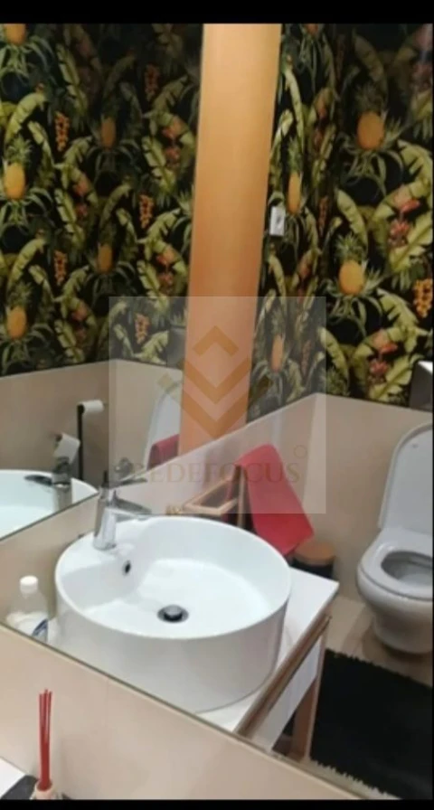 Apartamento T4 para Venda em Lordelo do Ouro e Massarelos