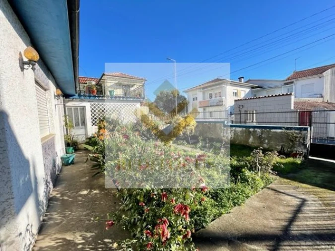 Moradia T2 para Venda em Grijó e Sermonde Foto 25