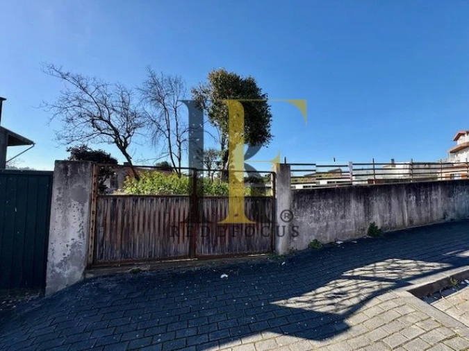 Terreno para Venda em Nogueira da Regedoura