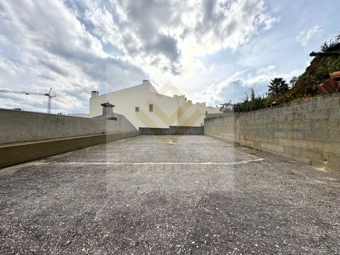 Moradia T4 para Venda em Sanguedo Foto 33