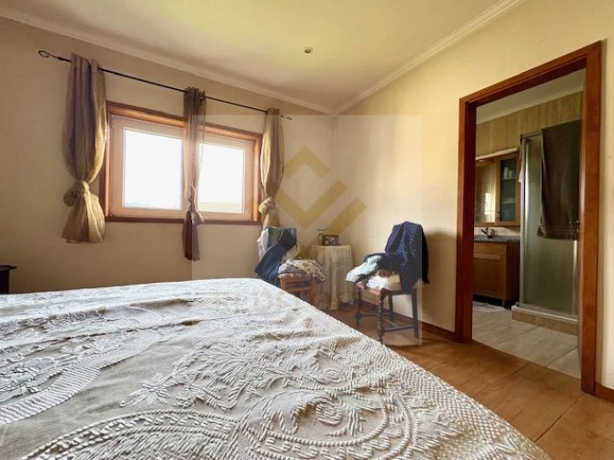 Moradia T4 para Venda em Sanguedo Foto 19