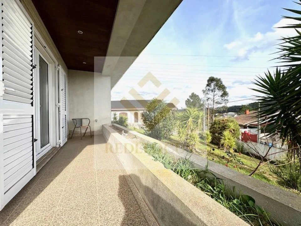 Moradia T4 para Venda em Sanguedo Foto 5