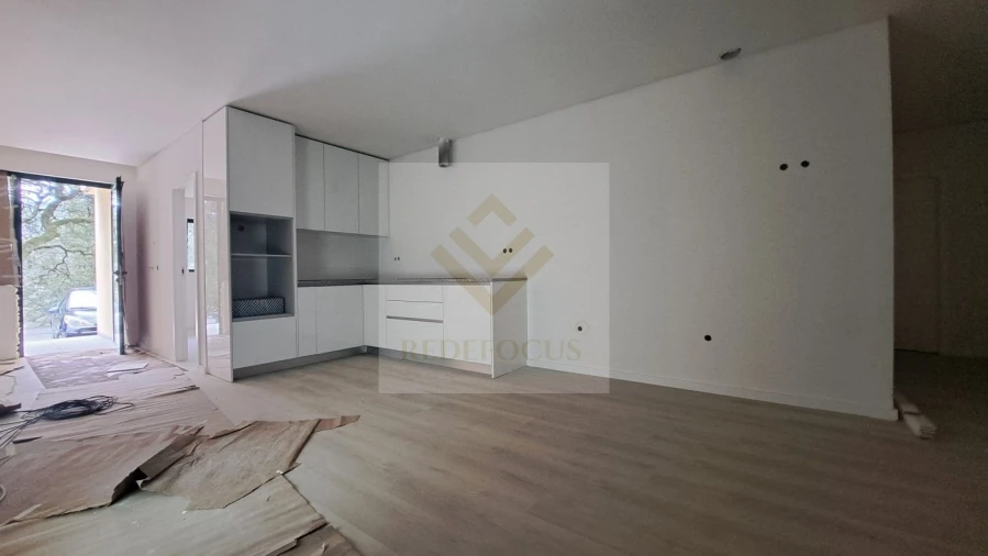 Apartamento T1 para Venda em Junqueira Foto 4