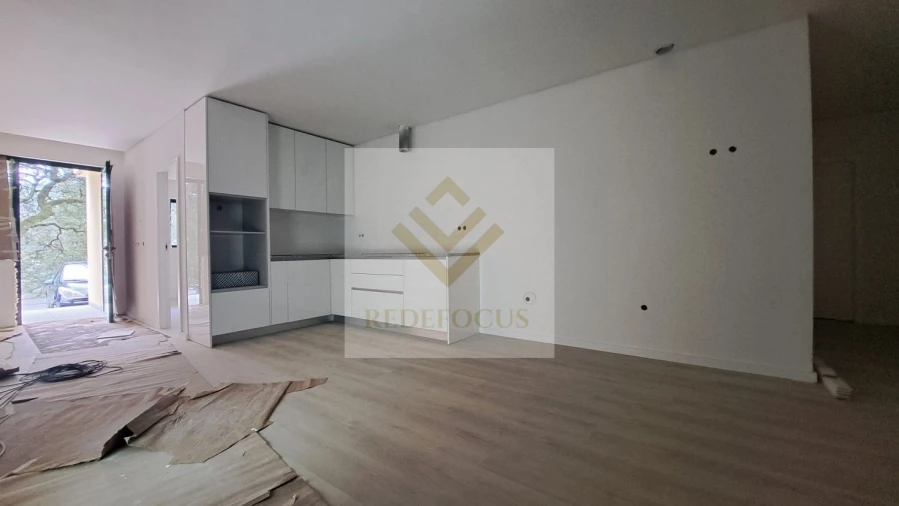 Apartamento T1 para Venda em Junqueira Foto 4