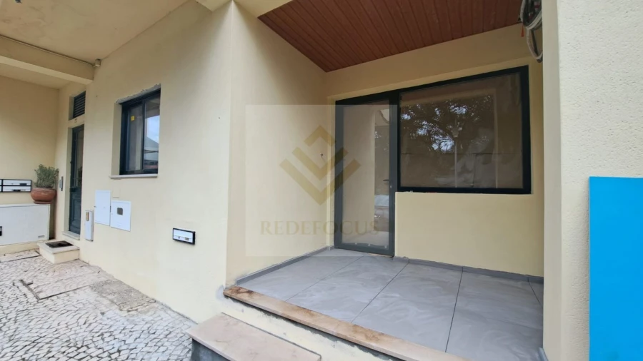 Apartamento T1 para Venda em Junqueira