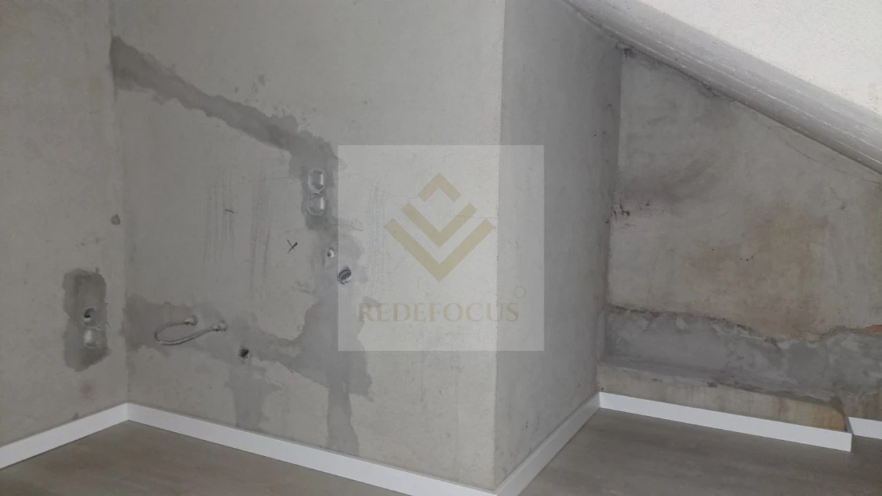 Apartamento T1 para Venda em Junqueira Foto 11