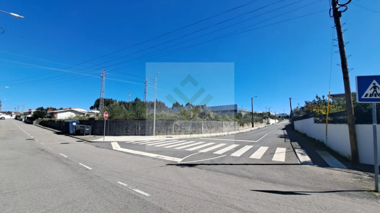 Terreno para Venda em Esmoriz Foto 6